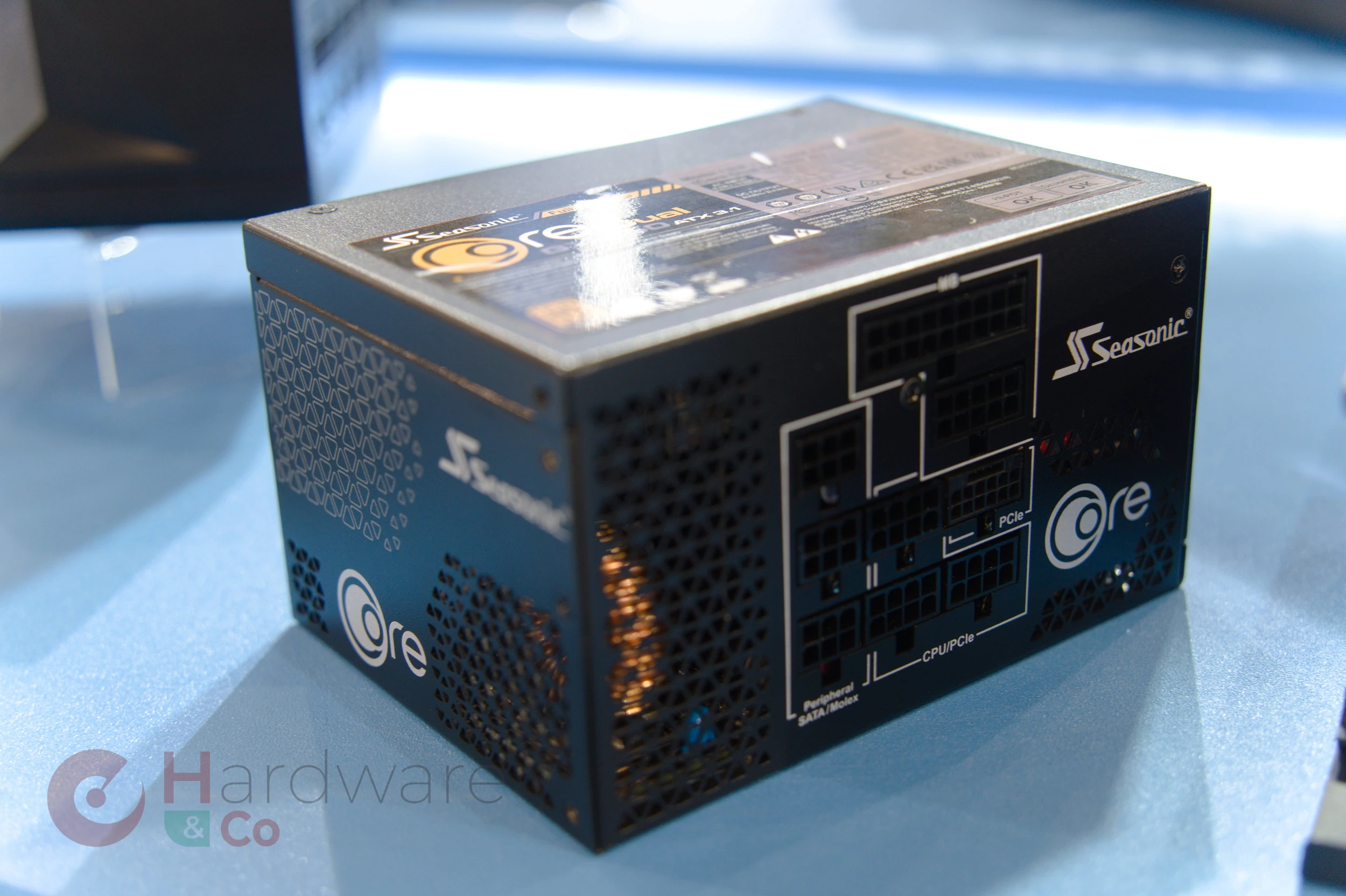 Seasonic Computex25 Core Gx1000 Alone