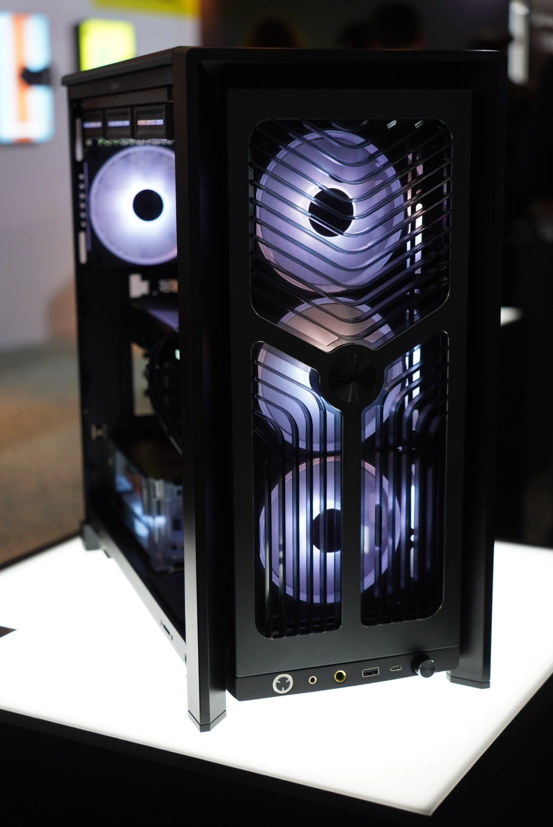 Corsair Frame 4000d Computex Prototype
