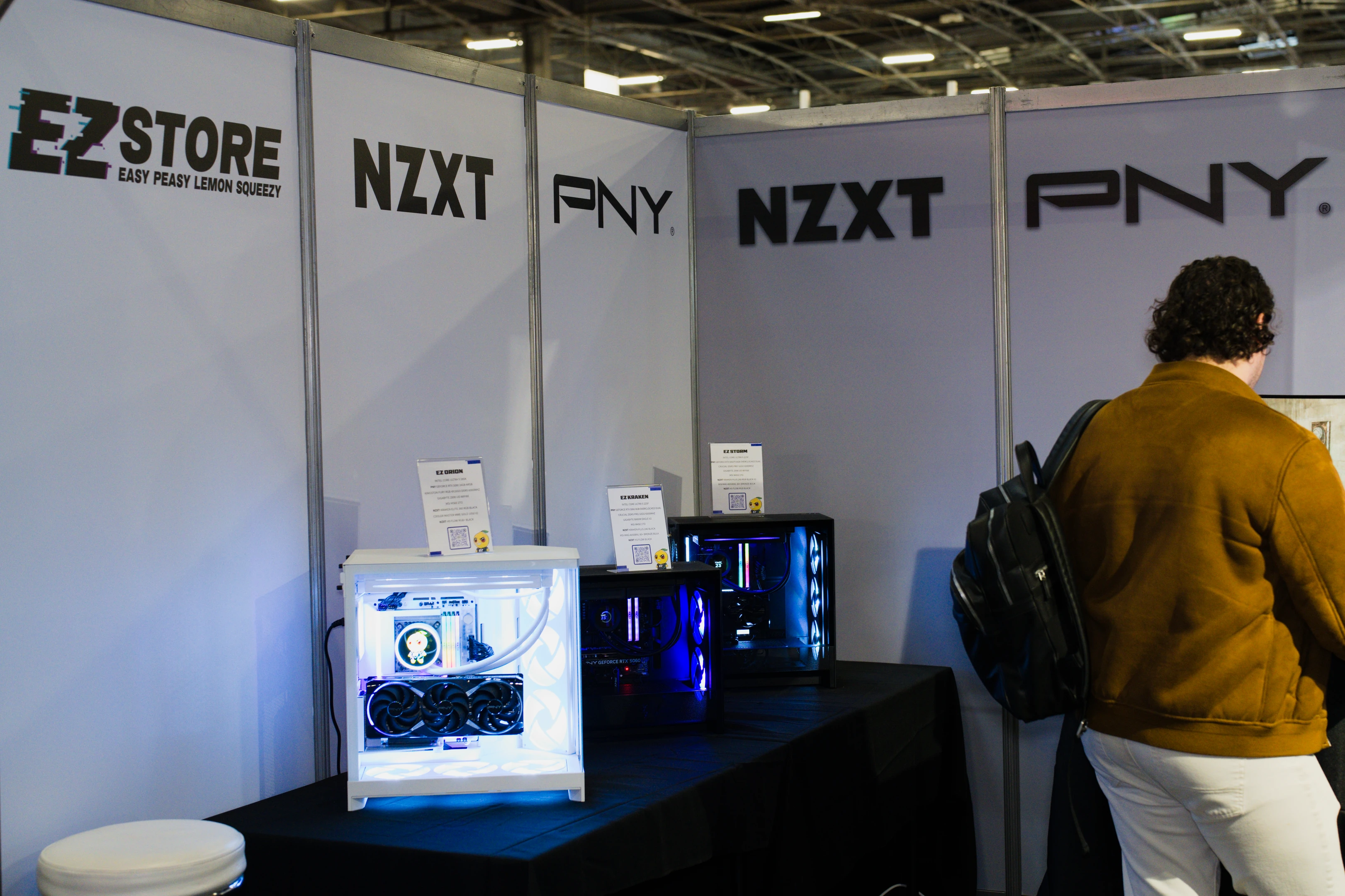 Pgw25 Ezstore Booth