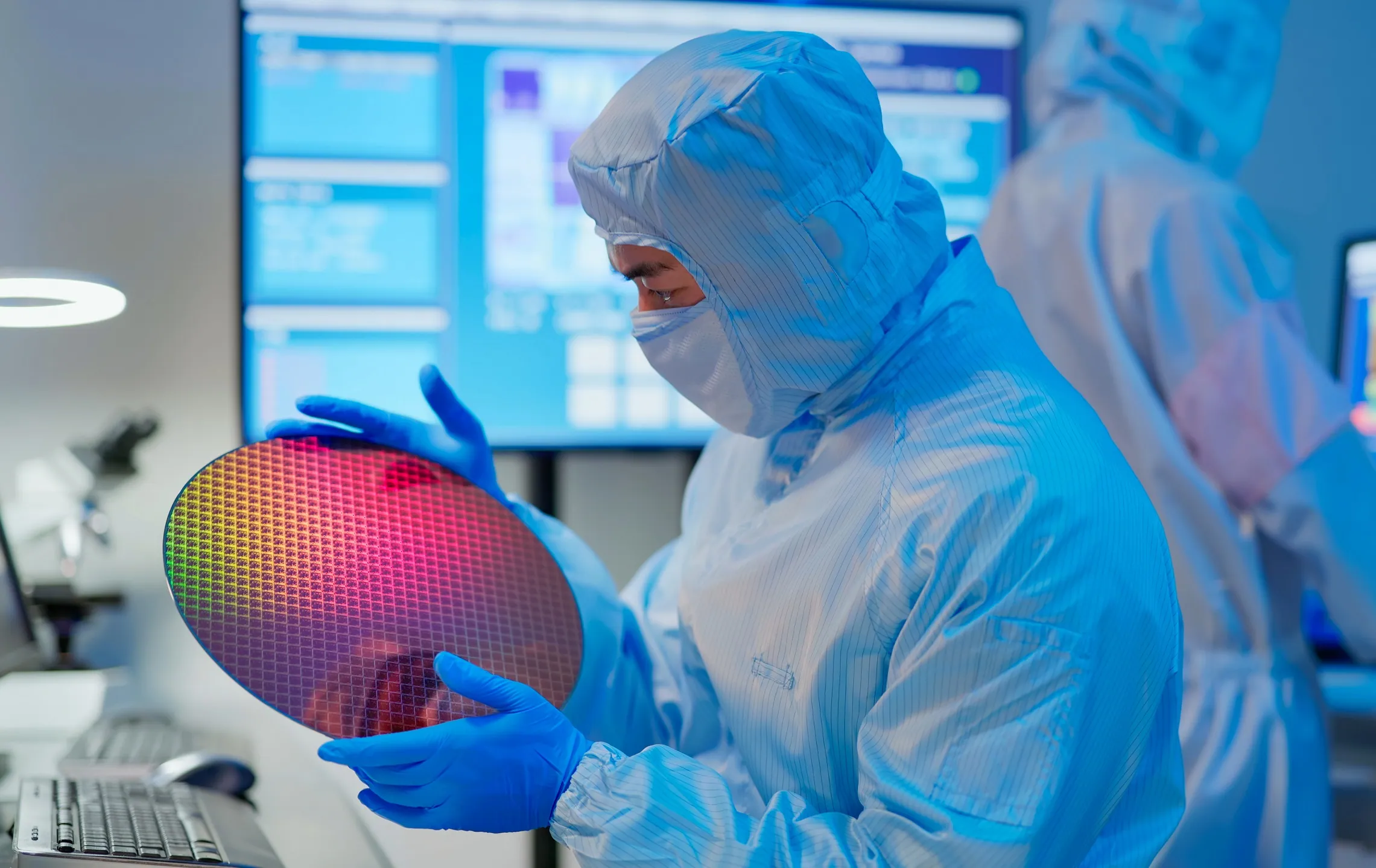 Technicien Avec Wafer