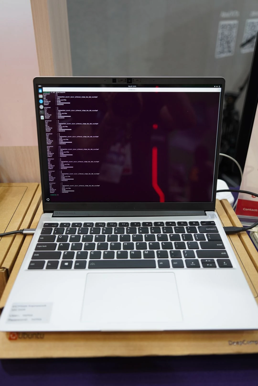 Deepcomputing  Dc Roma Laptop
