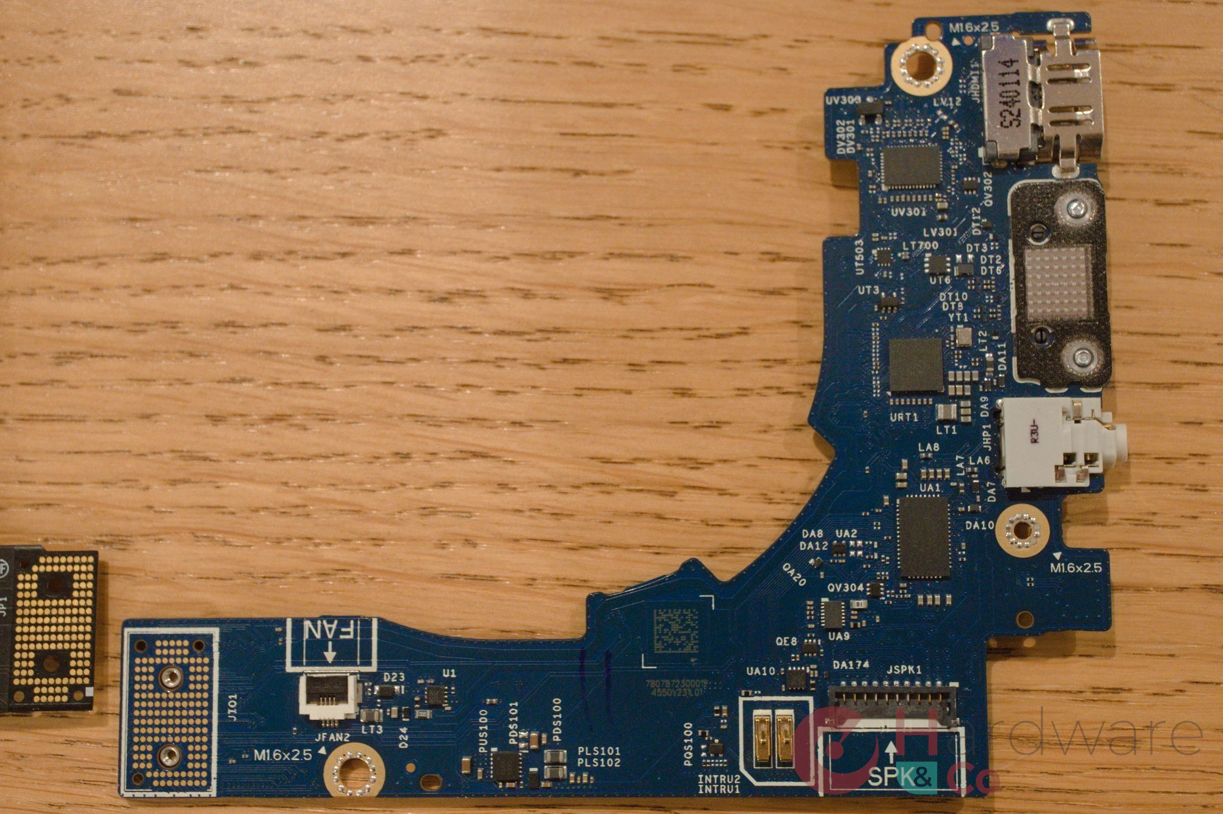 Dell Pro 2025 Lunar Lake Pcb Side