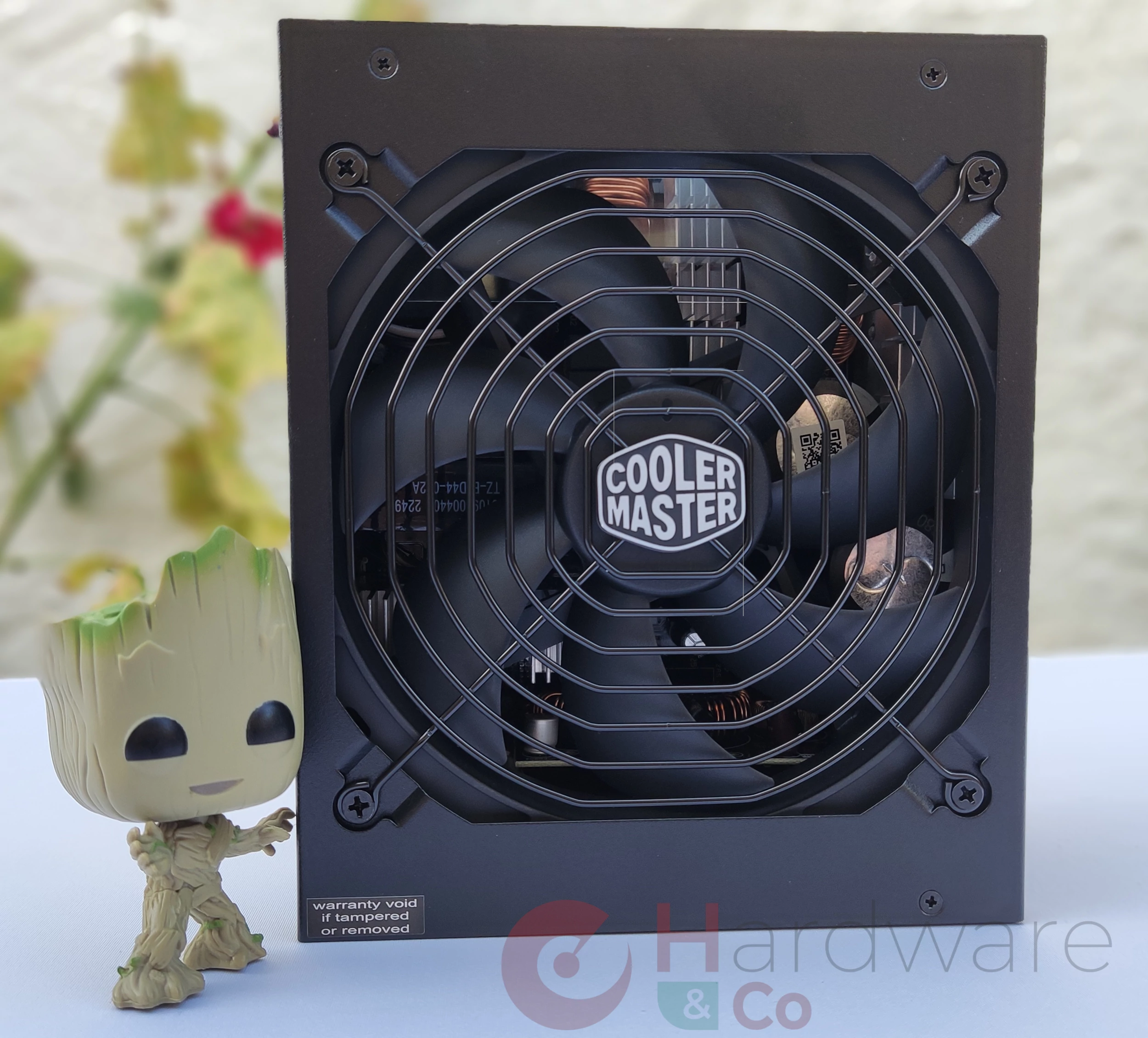 Cooler Master Mwe Gold 1250 V2 Atx3 Exterieur5