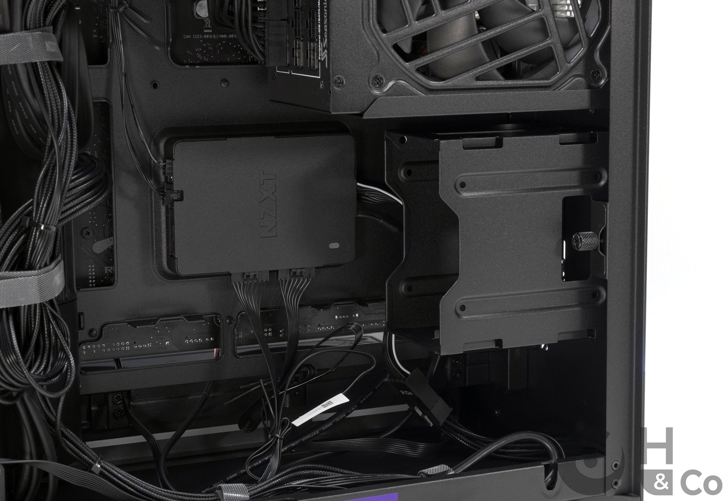 Le Control HUB NZXT
