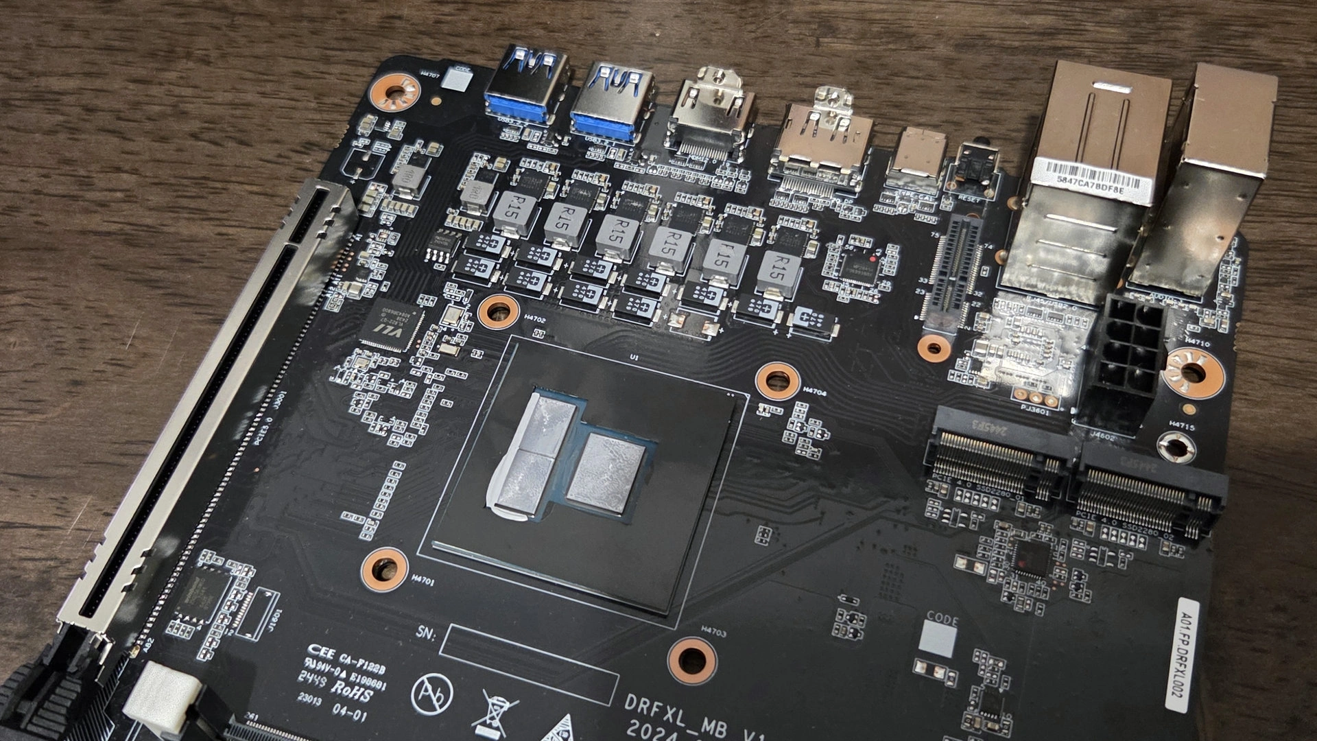 Minisforum Bd795i Se 19