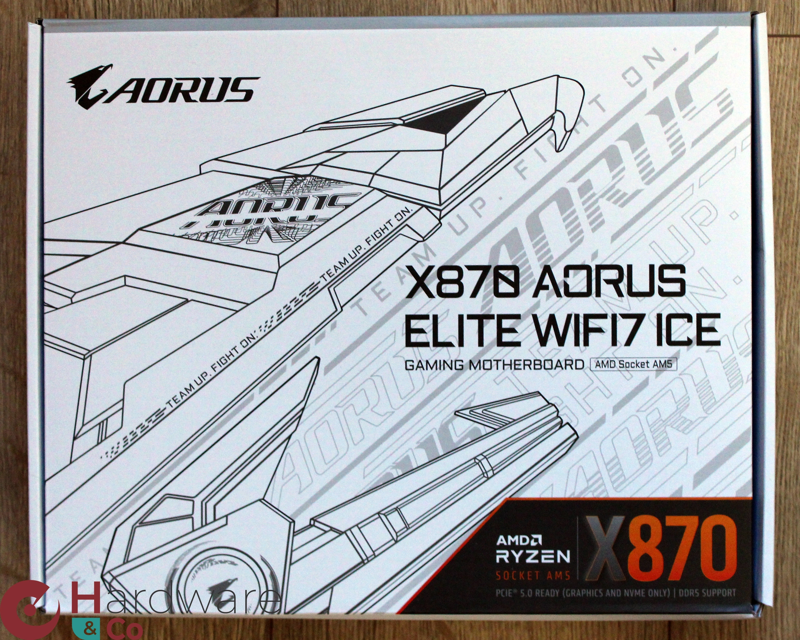 Gigabyte X870 Aorus Elite Wifi7 Box