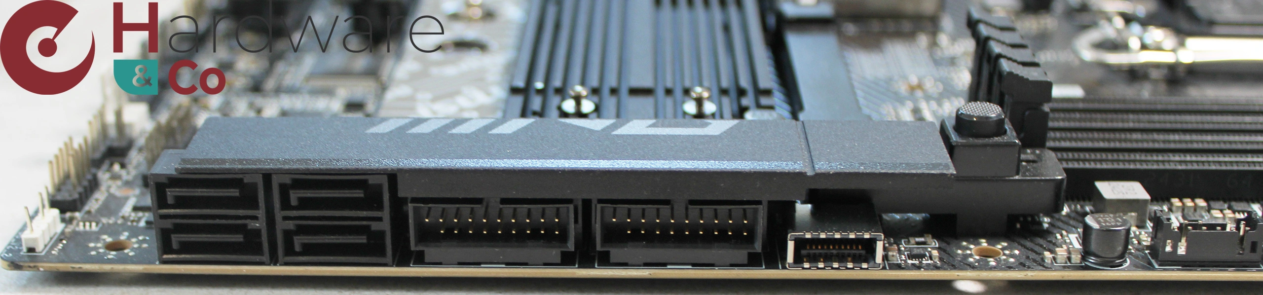 Msi Mag Z890 Carbon Wifi Connecteurs Internes