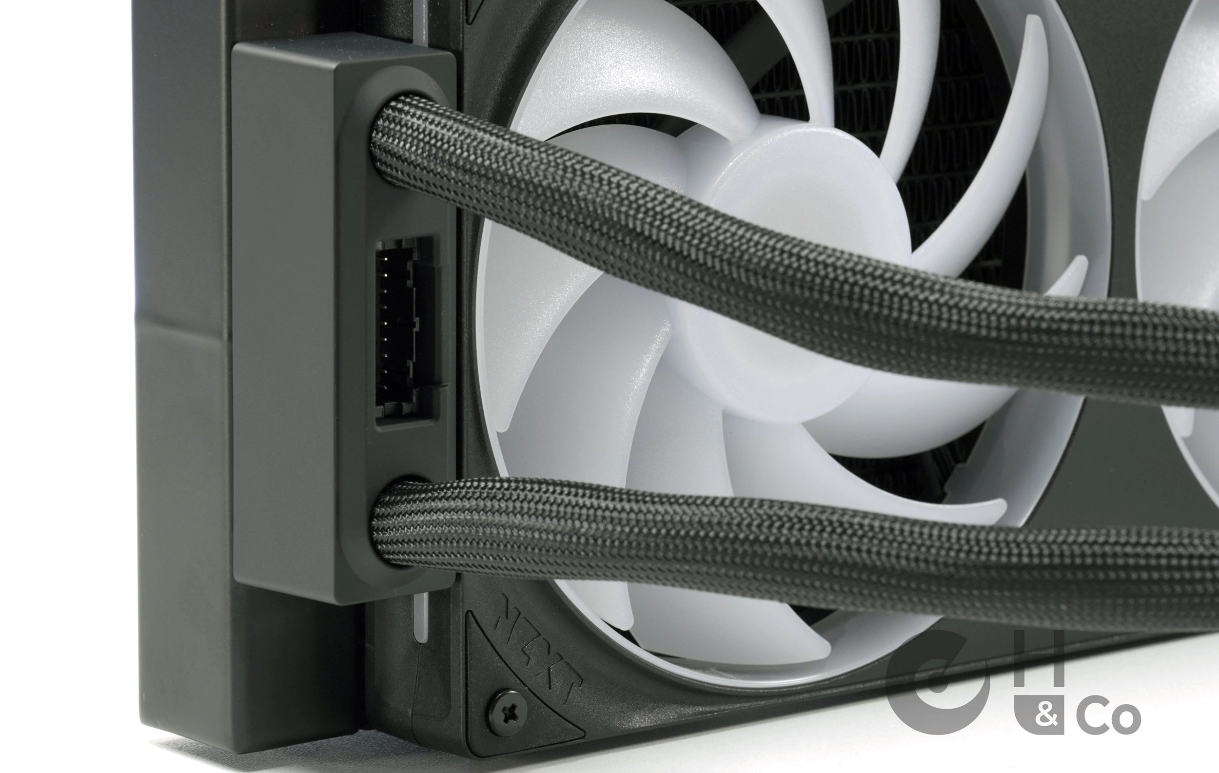 Connecteur Kraken Elite 420 RGB