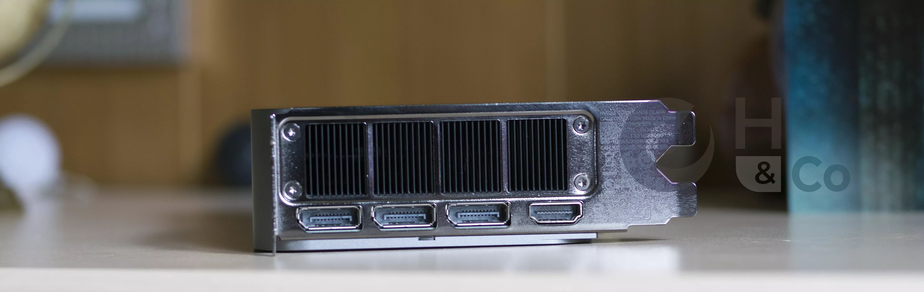 Nvidia GeForce RTX 4070 Founders Edition : connecteurs vidéo