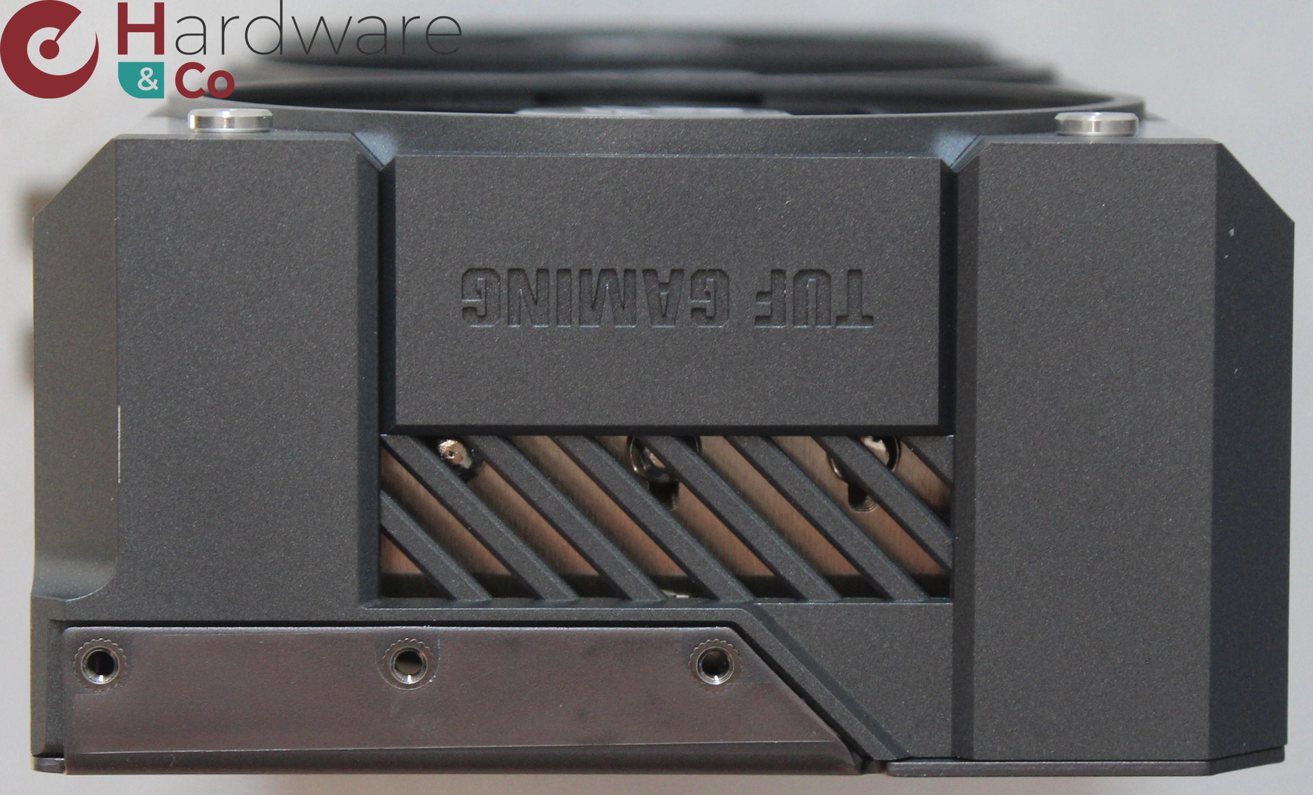 Asus Rtx5060ti Tuf Arriere