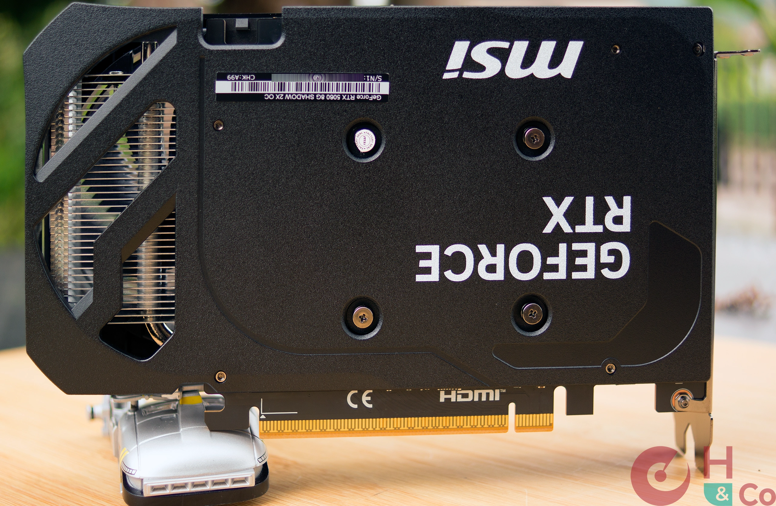 MSI RTX 5060 Shadow 2X : face arrière