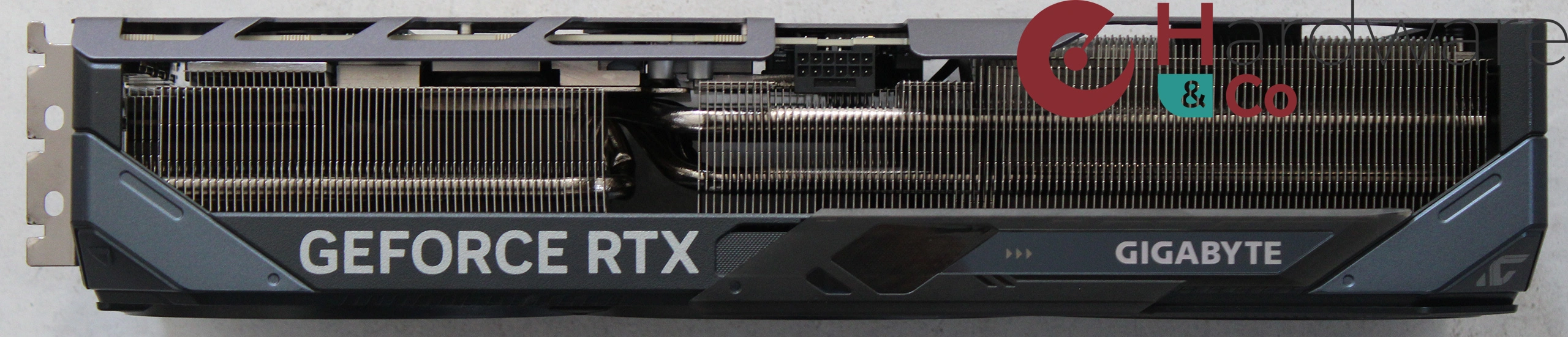 Gigabyte Rtx5070 Ti Gaming Oc Profil Vue Dessus