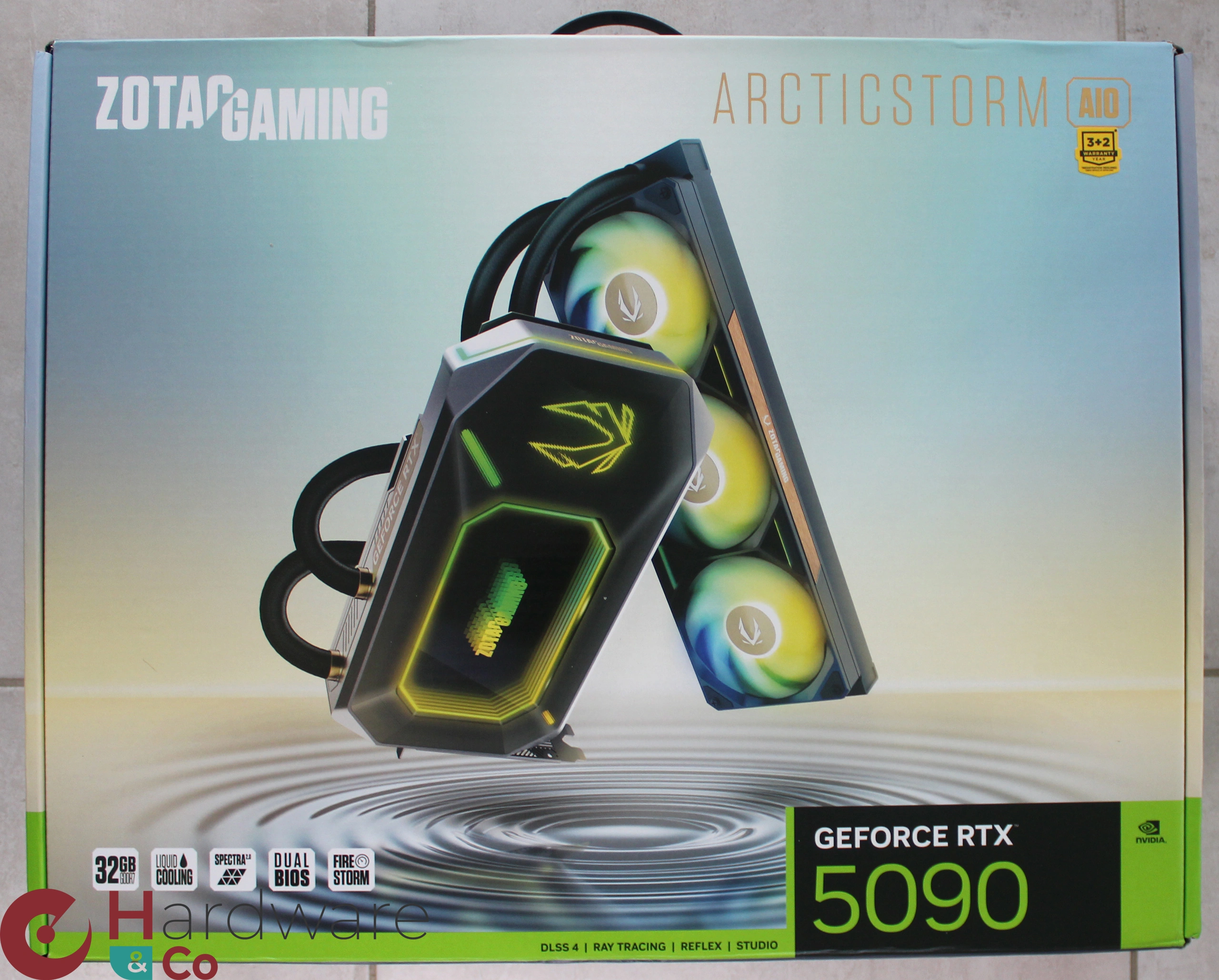 Zotac Rtx5090 Arcticstorm Aio Box
