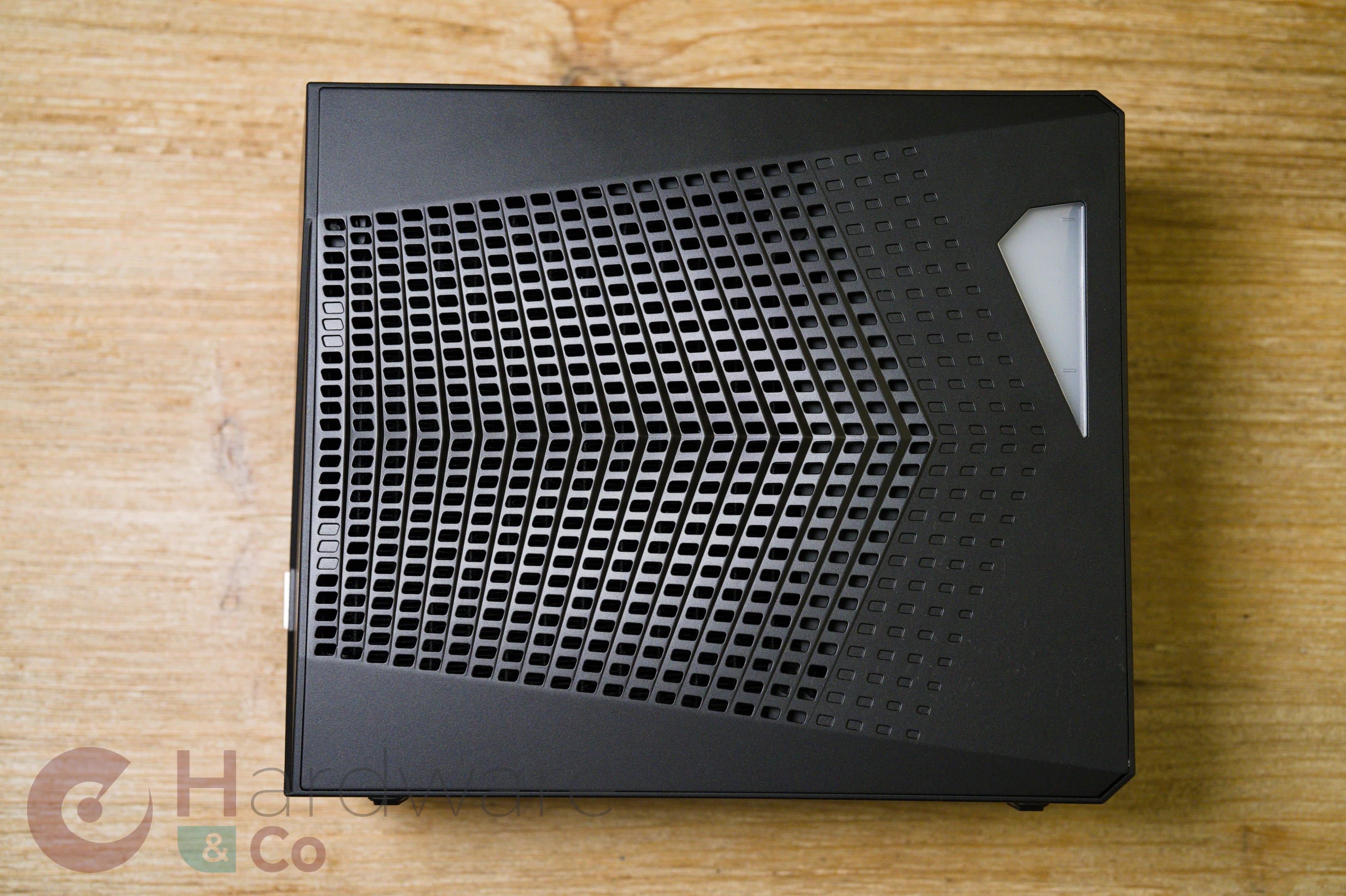 Pcspecialist Recoil 16 Amd Lcu Other Side