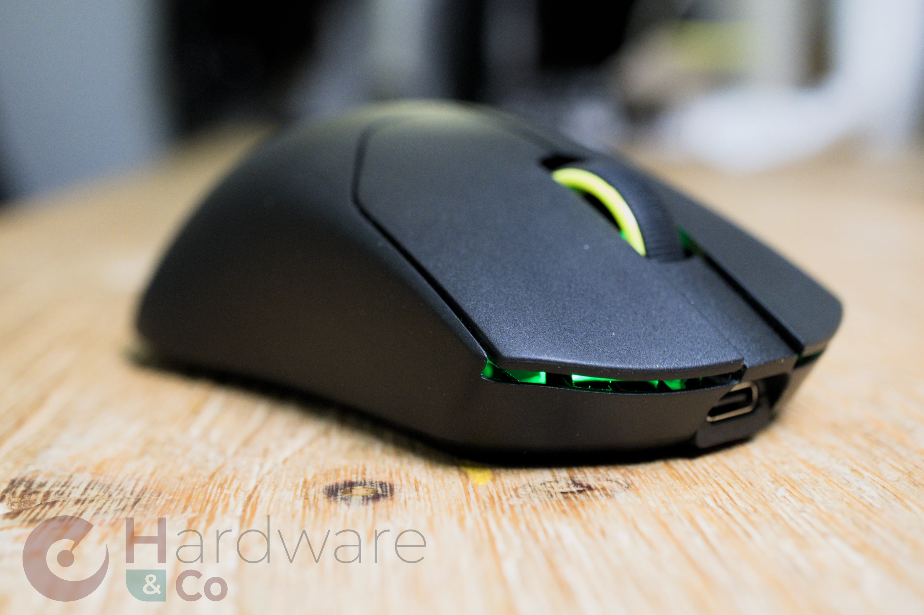 Corsair Sabre Pro Wireless V2 Lumiere