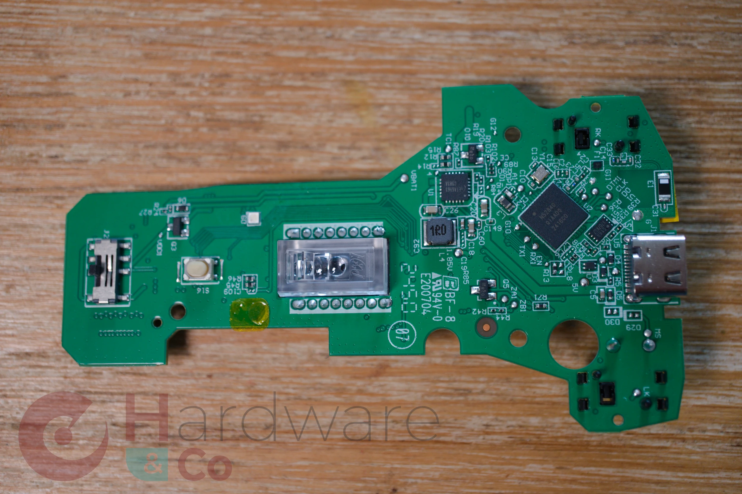 Corsair Scimitar Se Elite Wireless Pcb Dessous