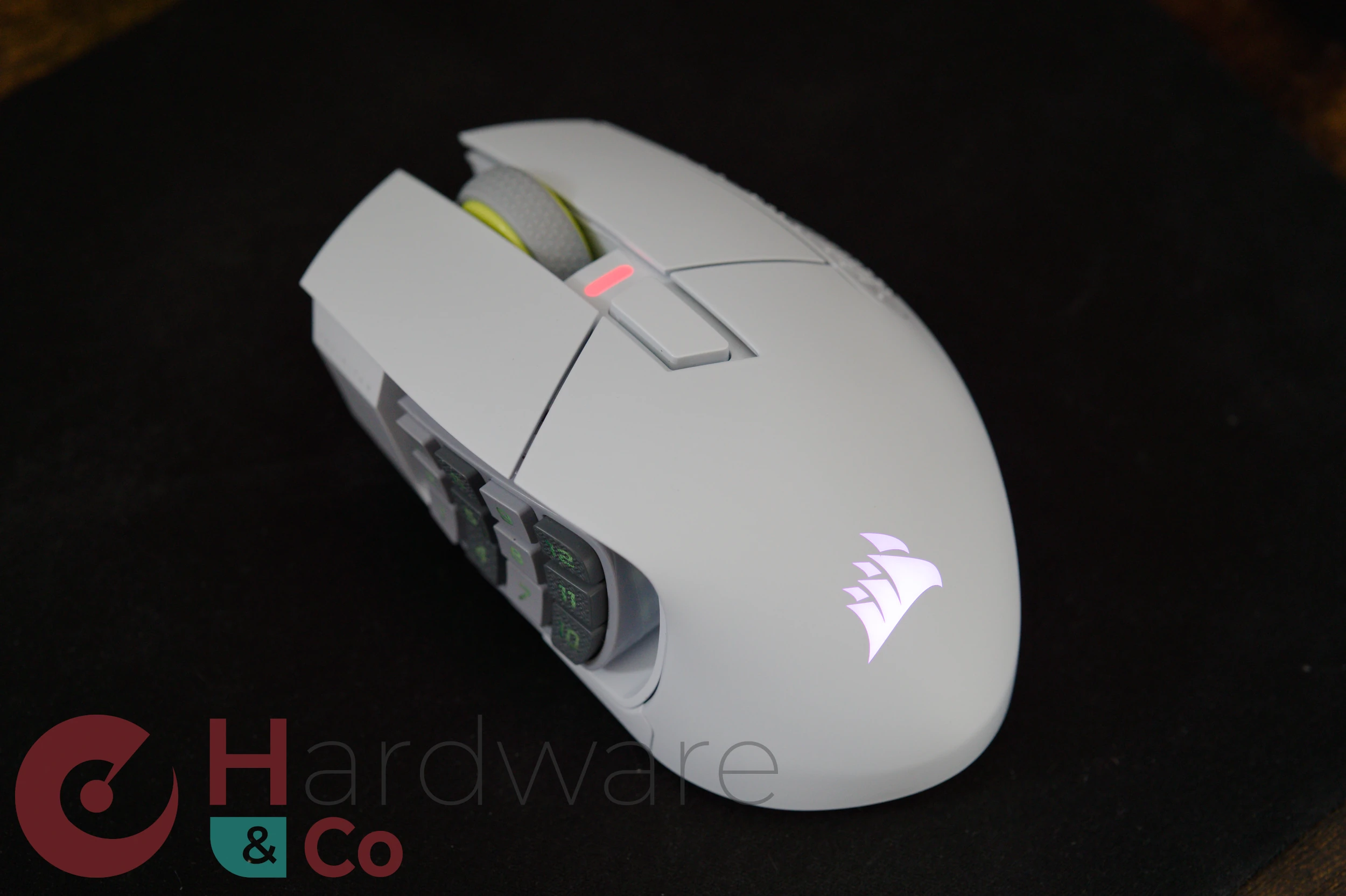 Corsair Scimitar Se Elite Wireless Quarter
