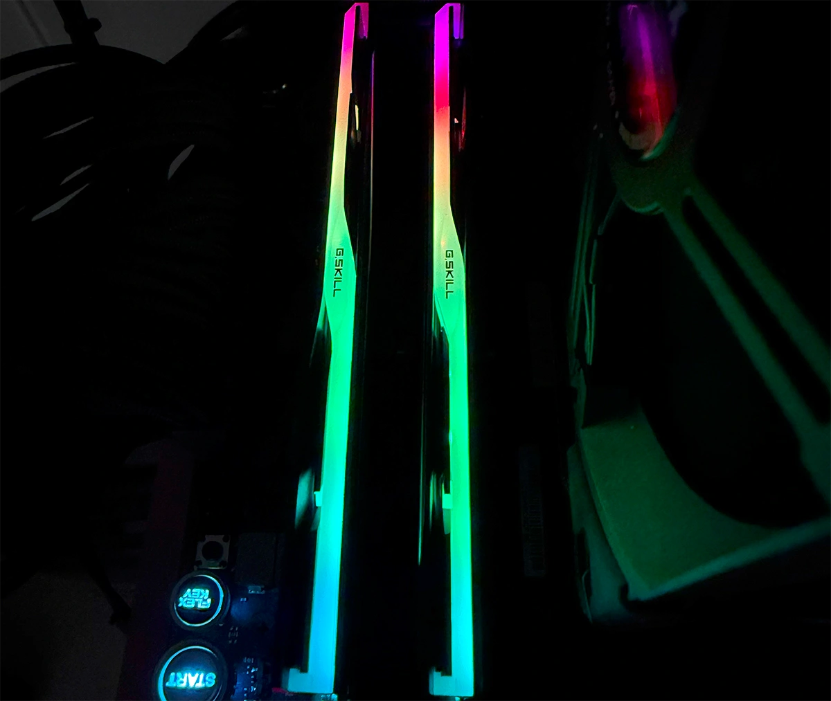 G.skill Trident Z5 Neo Rgb Led On