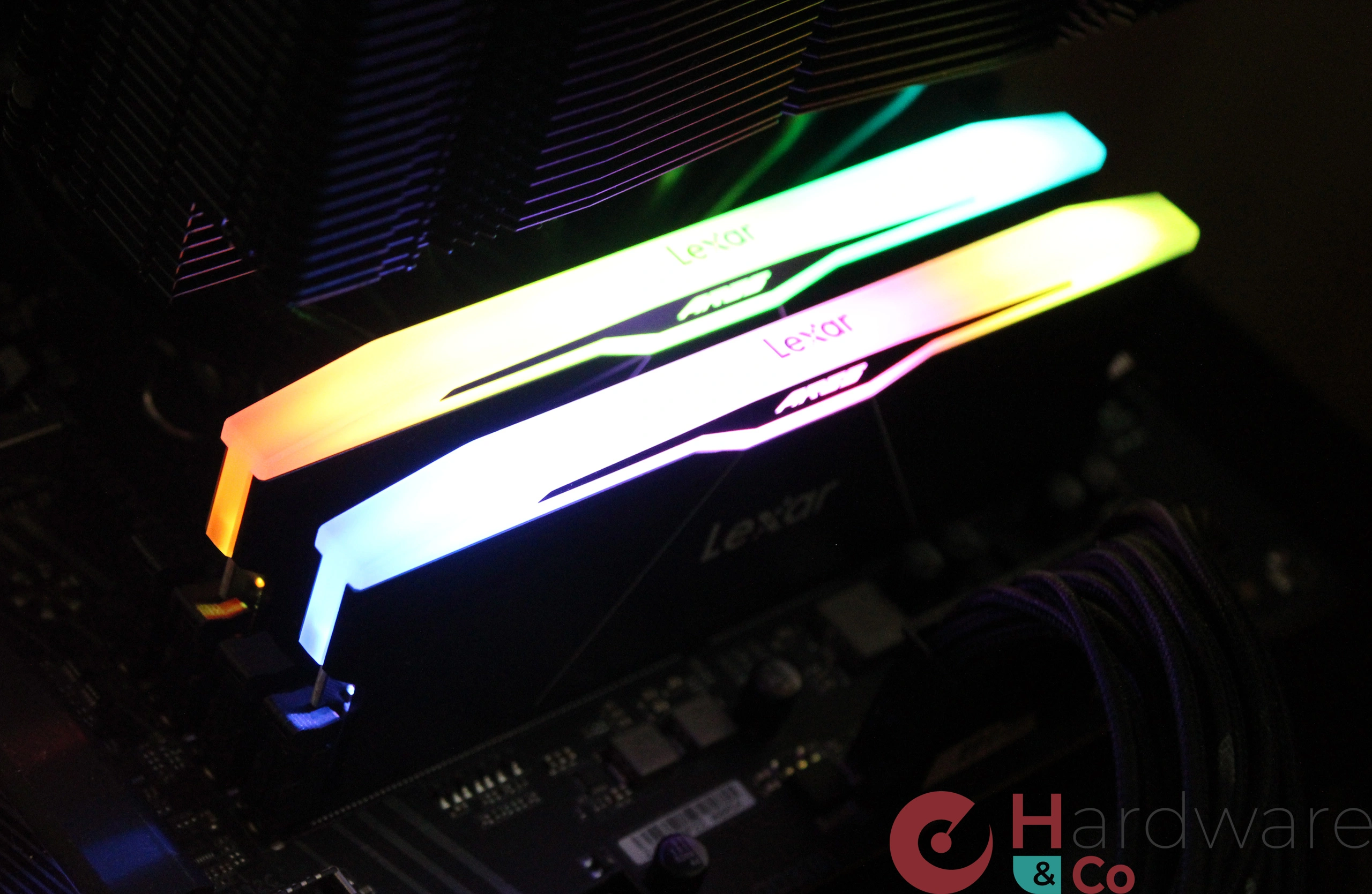 Lexar Ares Rgb V2 Ddr5 6000 C26 Led On