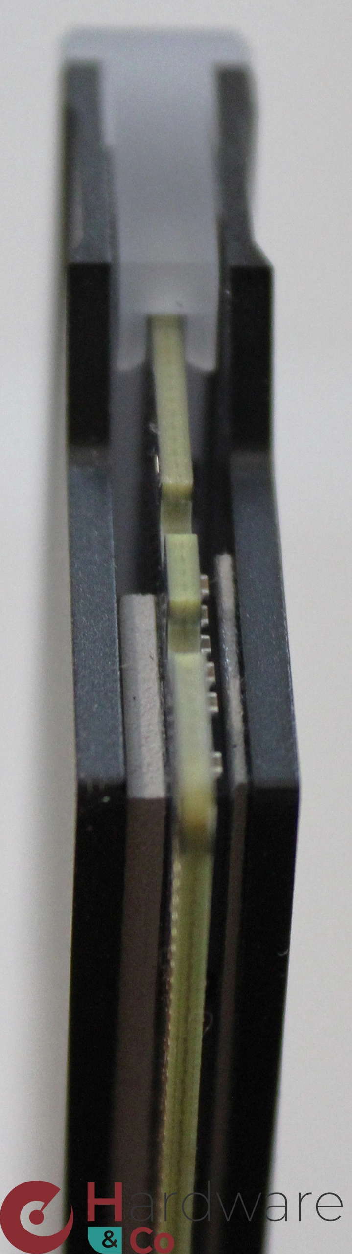 Lexar Ares Rgb V2 Ddr5 6000 C26 Rad Epaisseur
