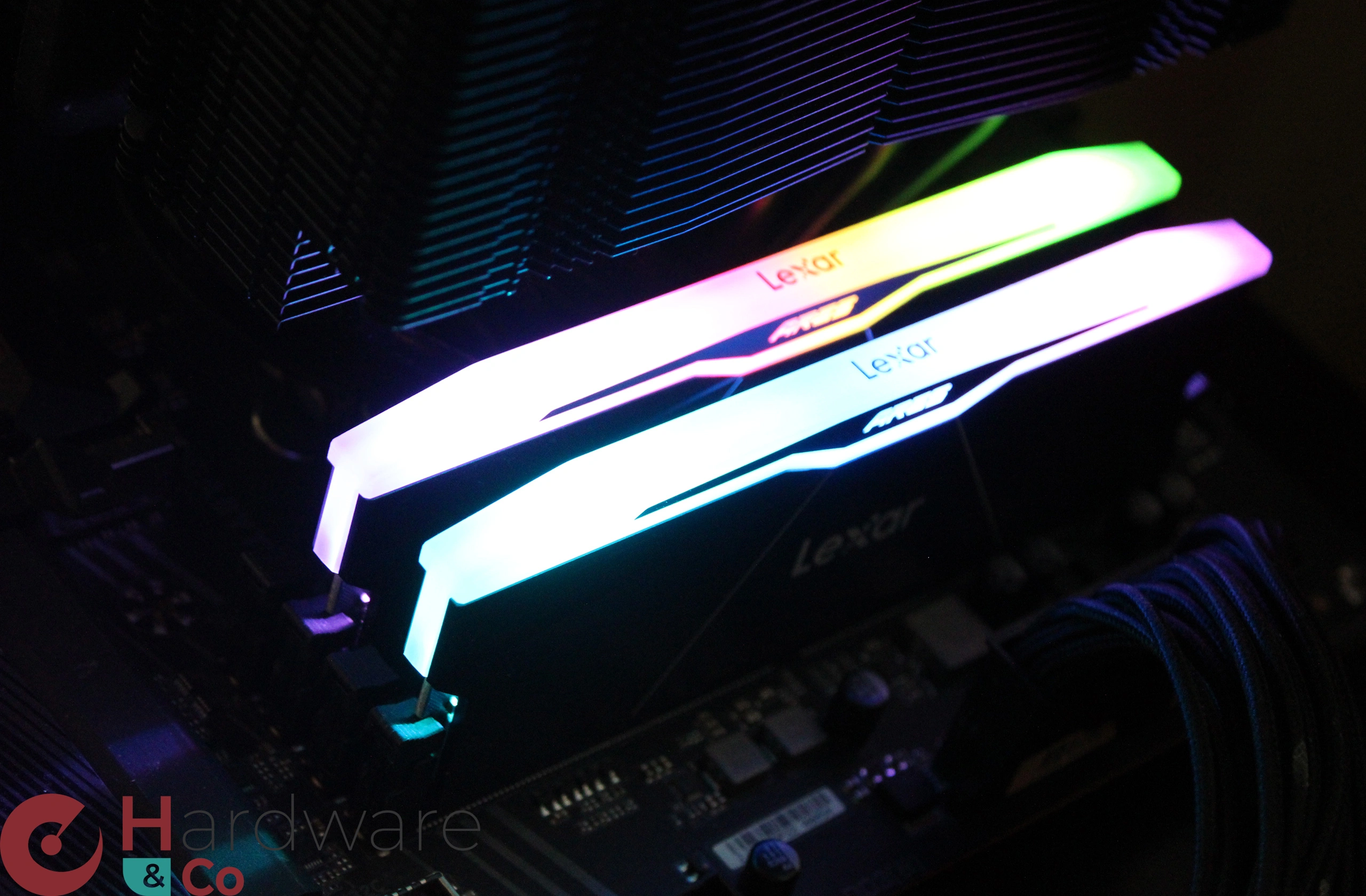 Lexar Ares Rgb V2 Action