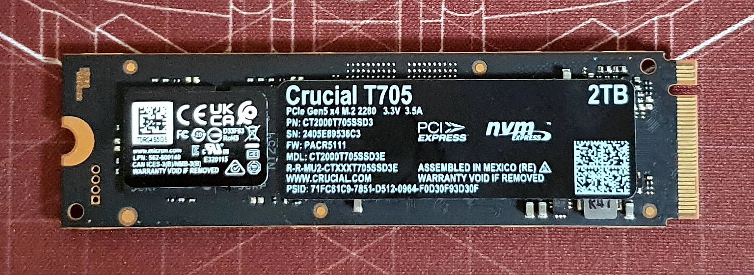 Crucial T705 04 Dos