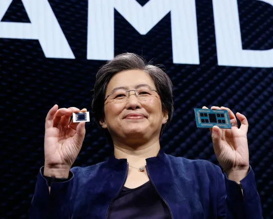 Amd Lisa Su Avec 2 Cpu Thumb