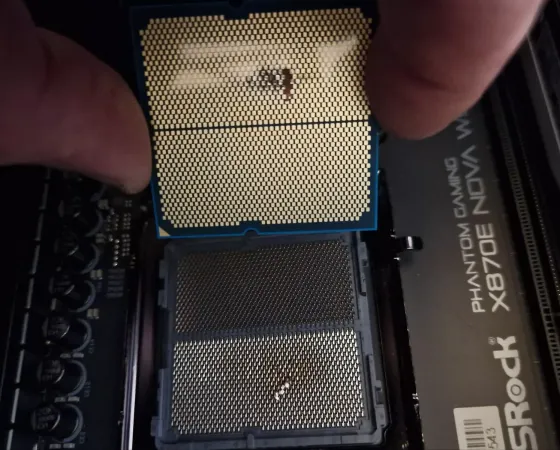 Asrock 9800x3d Brule Thumb